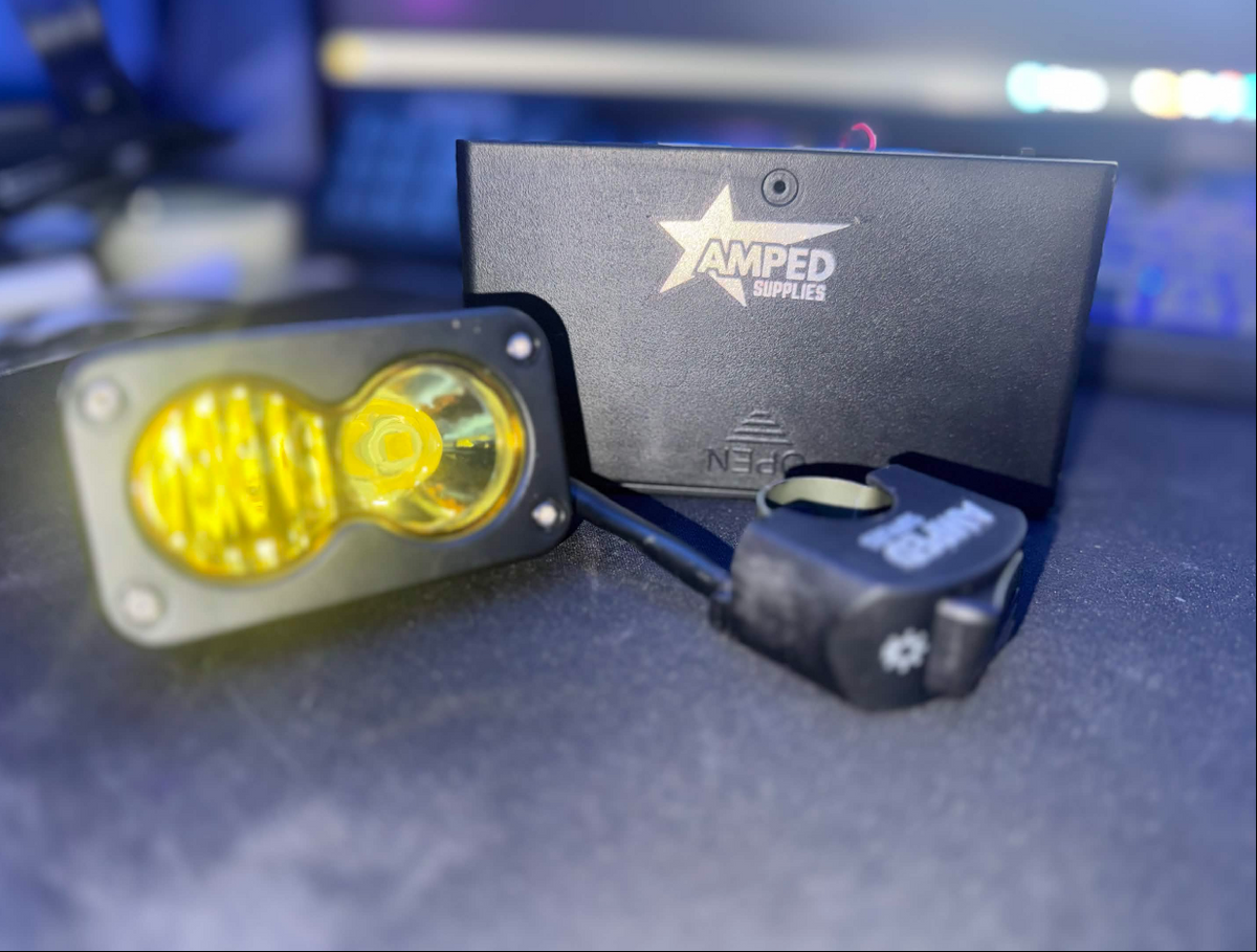 { PRE ORDER }Yellow Baja Light